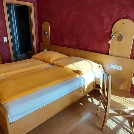 Bed and breakfast Koderholt 3*
